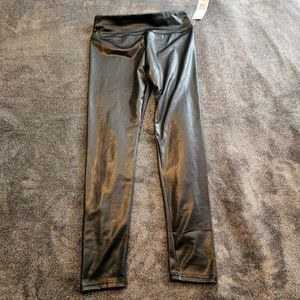 Black shiny leggings